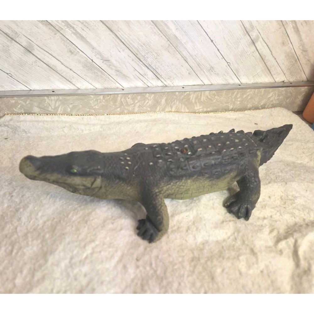 WOW WEE 2001 REMOTE CONTROL CROCODILE - VERY RARE AND HARD TO FIND! No Remote